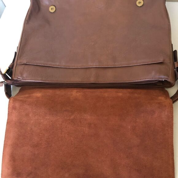 ARMANI JOTUN Leather Bag - Picture 5 of 12